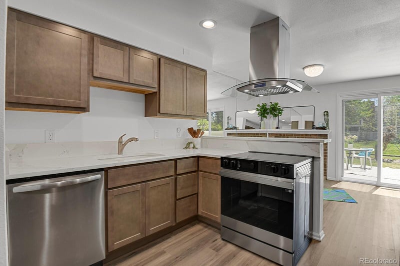 2854 S Kenton Ct, Aurora, CO 80014