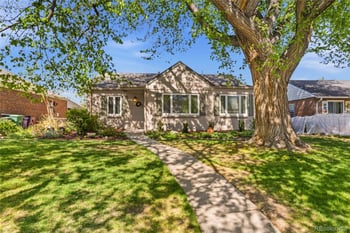 987 Glencoe St, Denver, CO 80220