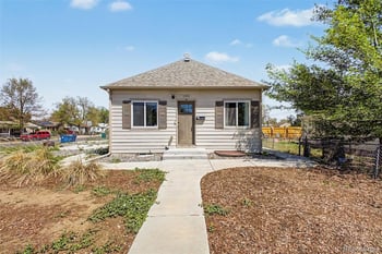 11801 17th Ave, Aurora, CO 80010