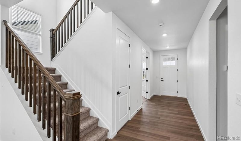 3882 N Hayleyville St, Aurora, CO 80019