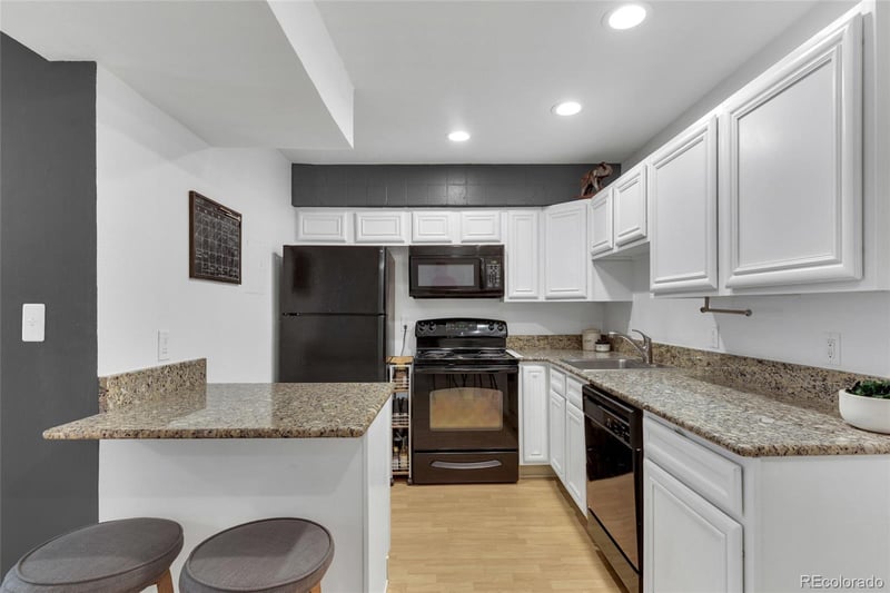 5300 Cherry Creek South Dr #1211, Denver, CO 80246