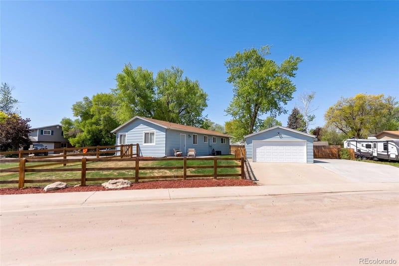 6261 74th Pl, Arvada, CO 80003