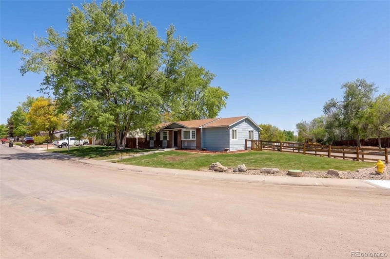 6261 74th Pl, Arvada, CO 80003