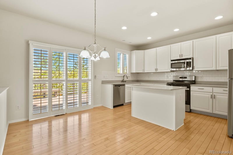2887 Night Song Way, Castle Rock, CO 80109