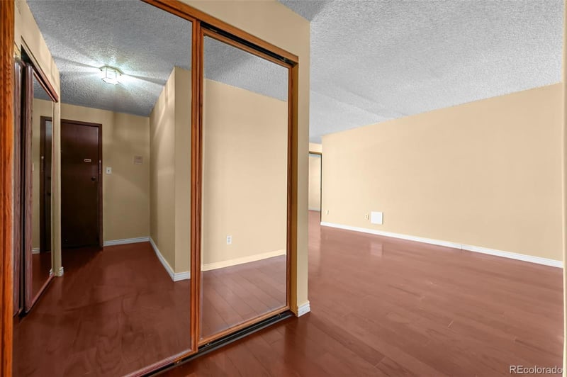 2 Adams St #1507, Denver, CO 80206