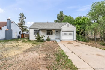 323 Arthur St, Pueblo, CO 81004