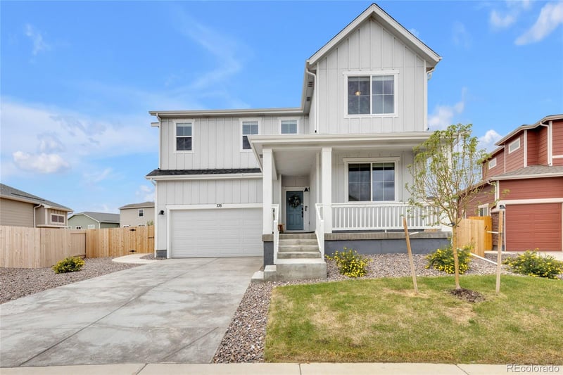 735 Sunflower Dr, Brighton, CO 80601