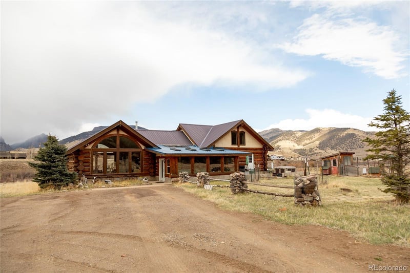 108 Forest Rd #552, Creede, CO 81130