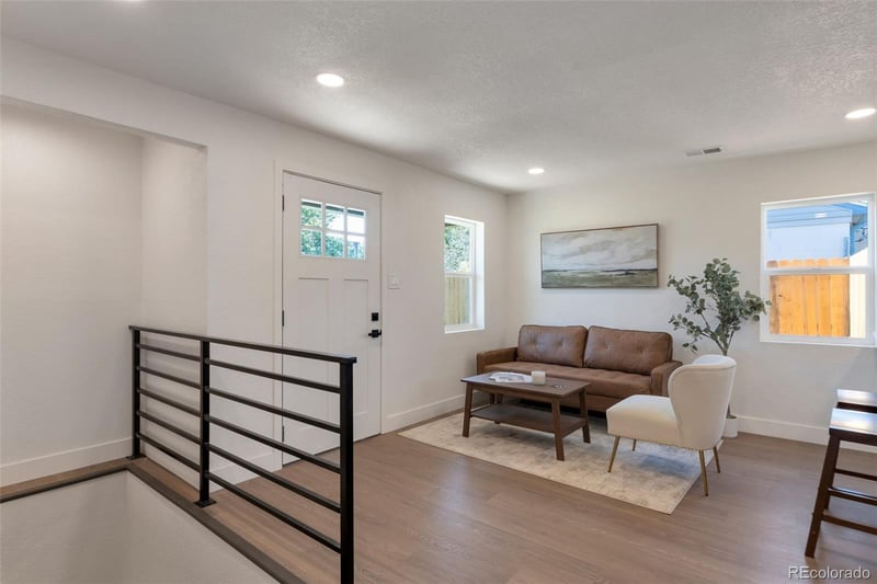 3715 Jackson St, Denver, CO 80205