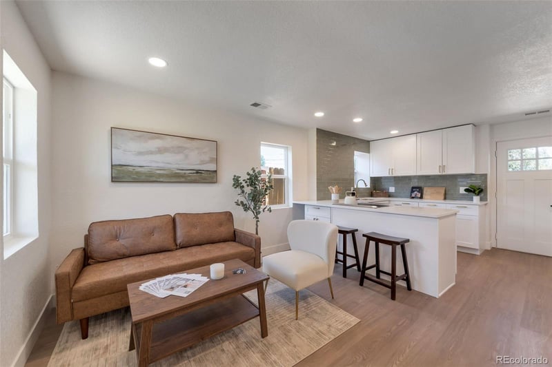 3715 Jackson St, Denver, CO 80205
