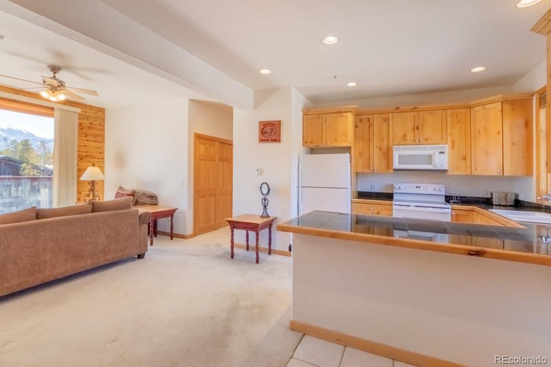 207 Bella Vista Ct #215, Grand Lake, CO 80447