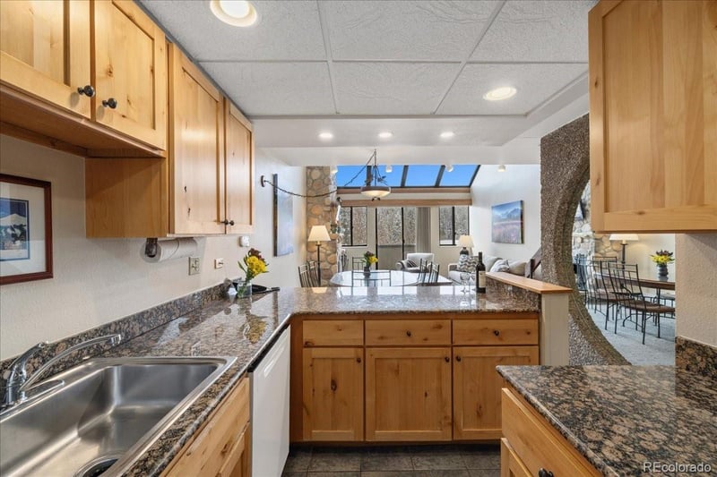 601 Village Rd #313, Breckenridge, CO 80424