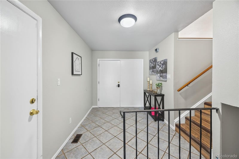 1026 Drury Ln, Colorado Springs, CO 80911