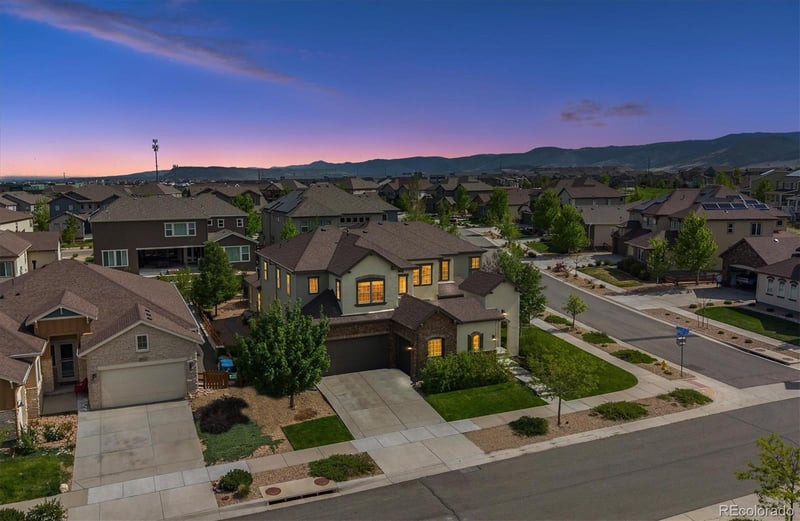 19742 95th Pl, Arvada, CO 80007