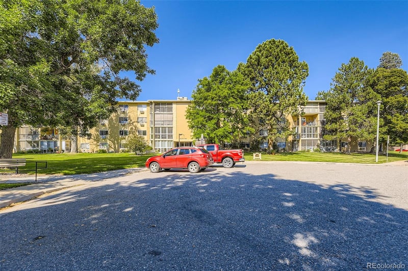 13500 Cornell Ave #301, Aurora, CO 80014