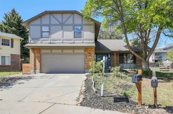 10128 Weaver Pl, Englewood, CO 80111