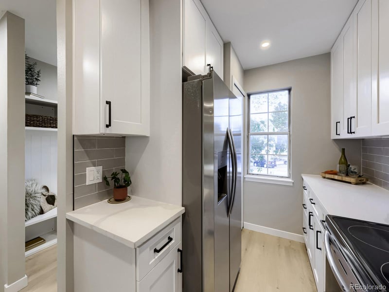 10595 Dartmouth Ave, Lakewood, CO 80227