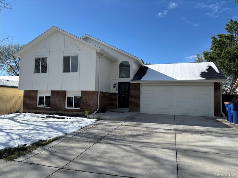 6228 69th Ave, Arvada, CO 80003