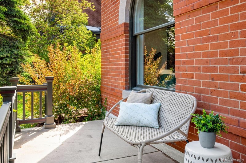 2815 Curtis St, Denver, CO 80205