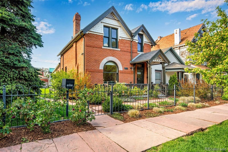 2815 Curtis St, Denver, CO 80205