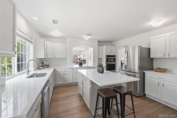 16811 Caley Pl, Aurora, CO 80016