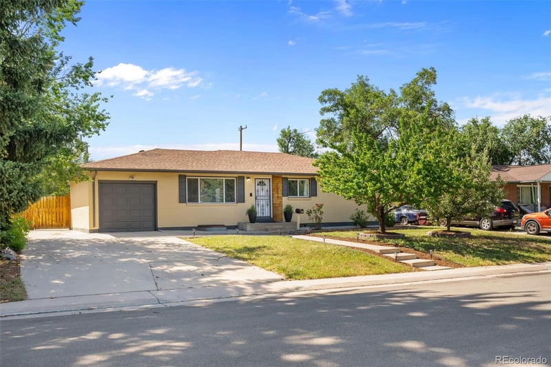 2203 Beech Ct, Golden, CO 80401