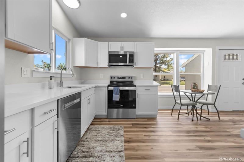 17933 Linvale Dr, Aurora, CO 80013