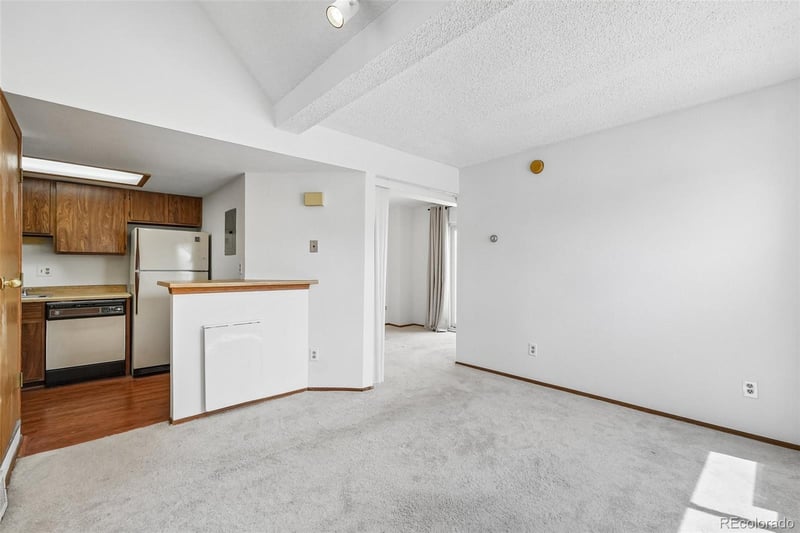 17053 Tennessee Dr #214, Aurora, CO 80017