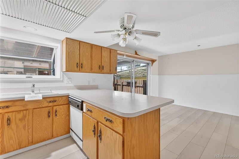 12513 Alameda Dr, Lakewood, CO 80228