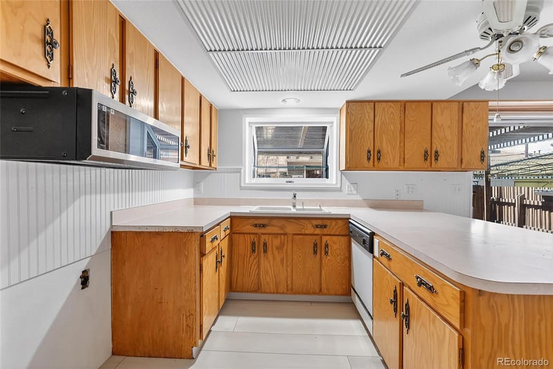 12513 Alameda Dr, Lakewood, CO 80228
