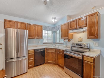 2746 S Uravan St, Aurora, CO 80013