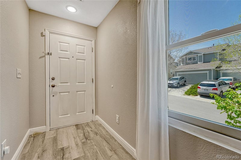 5427 Quatar Ct, Aurora, CO 80015