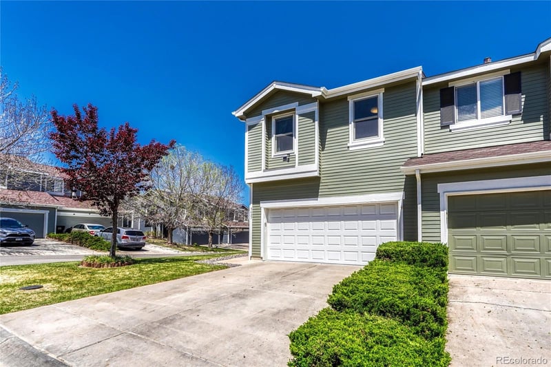 5427 Quatar Ct, Aurora, CO 80015