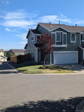 5427 Quatar Ct, Aurora, CO 80015