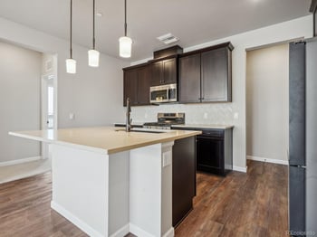 6153 Ceylon St #10-207, Denver, CO 80249