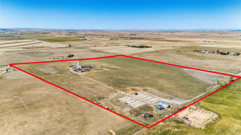 57109 Kenyon Ave, Strasburg, CO 80136