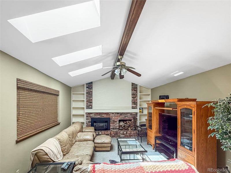 6104 Mineral Dr, Centennial, CO 80112