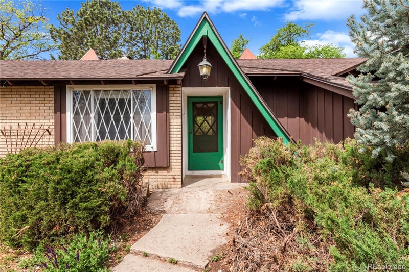 835 Hoyt St, Lakewood, CO 80215