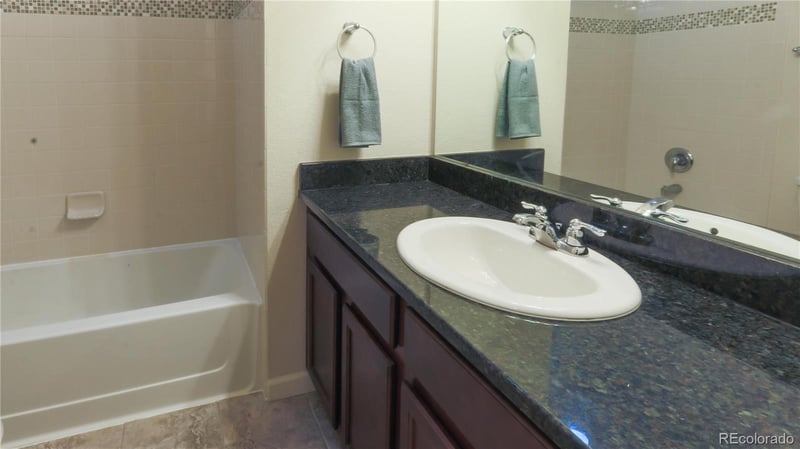 26279 Calhoun Pl, Aurora, CO 80016
