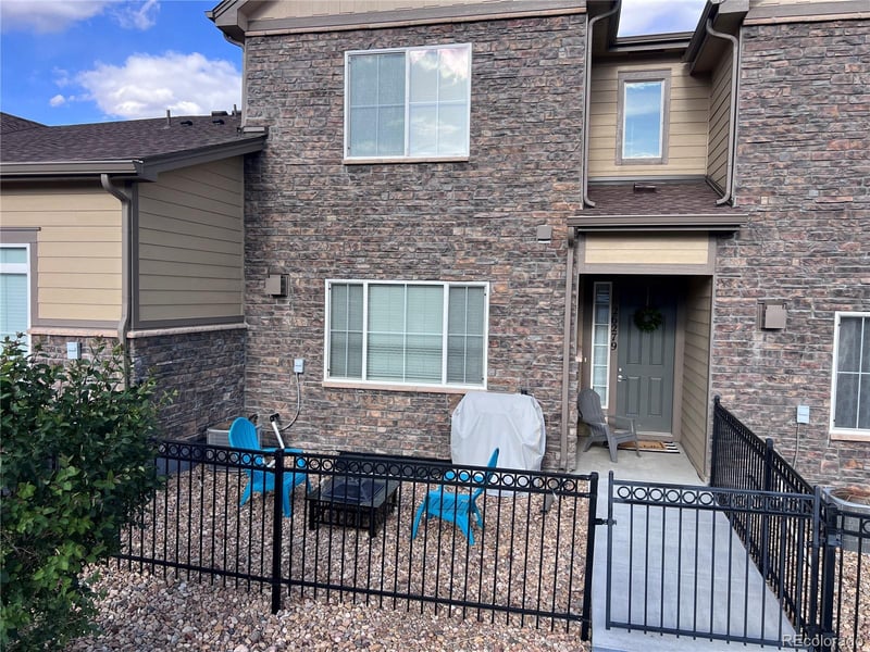 26279 Calhoun Pl, Aurora, CO 80016