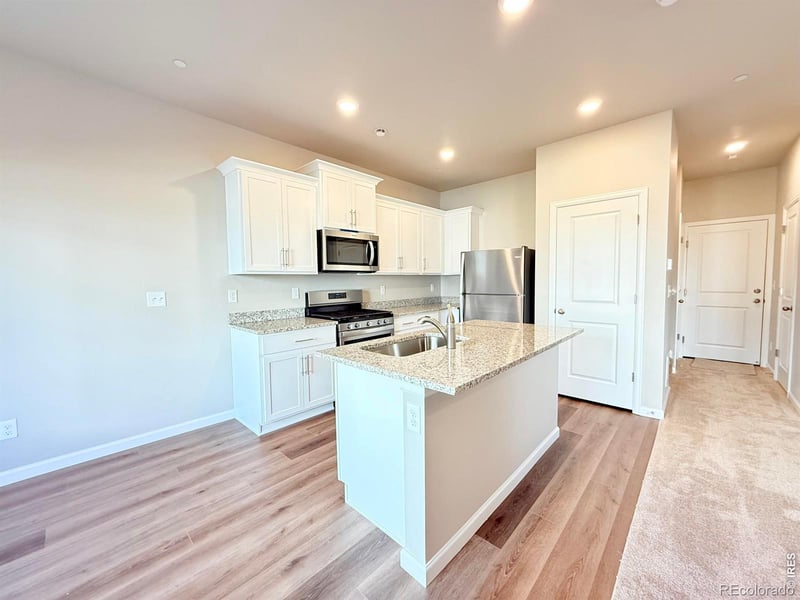 191 Robin Rd, Johnstown, CO 80534
