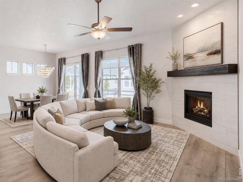 8918 Riviera Ct, Aurora, CO 80016