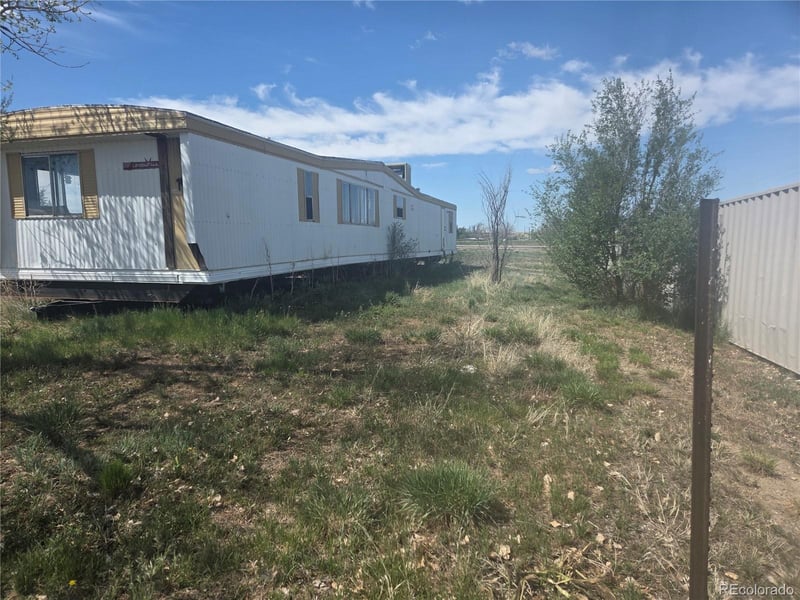 385 7th Ave, Deer Trail, CO 80105