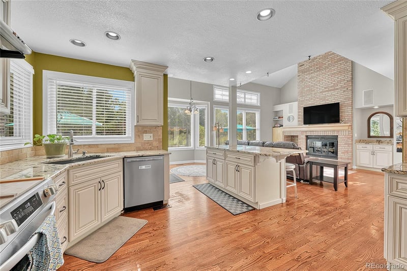 6722 Eagle Pl, Highlands Ranch, CO 80130