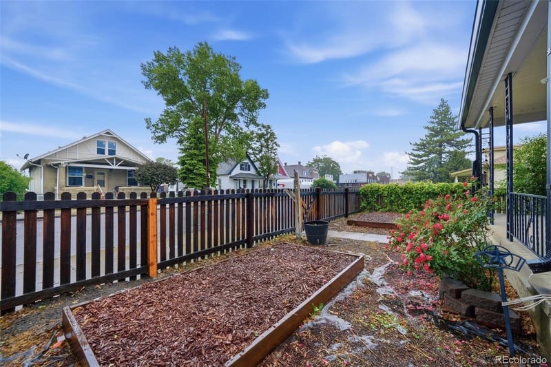 4448 Logan St, Denver, CO 80216