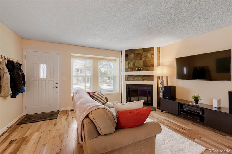 17335 Rice Cir #B, Aurora, CO 80015