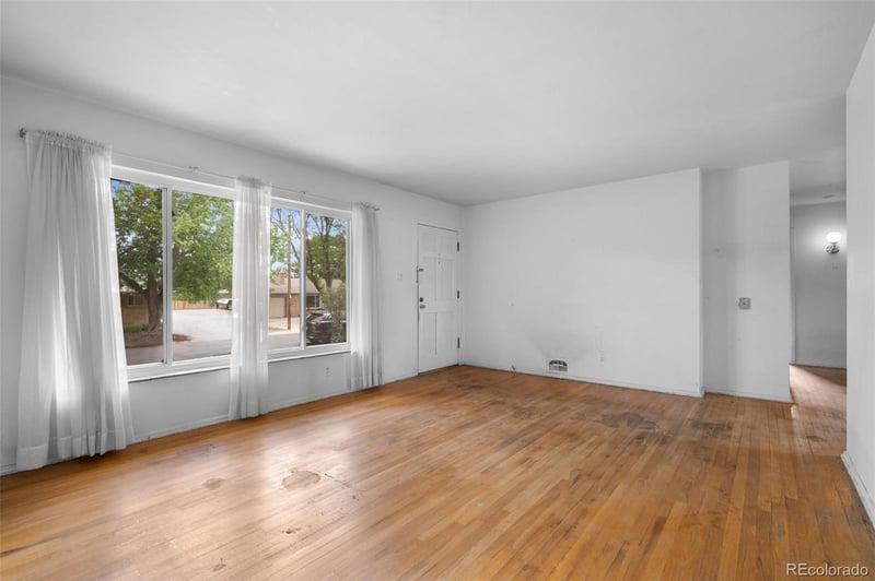 45 Dover St, Lakewood, CO 80226