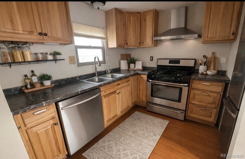 704 Meadow Lark Dr, Lafayette, CO 80026