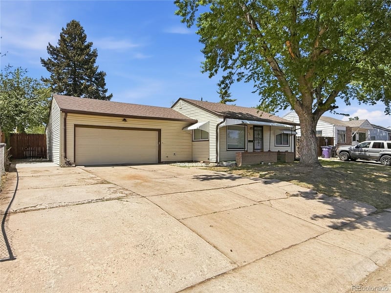 1081 Knox Ct, Denver, CO 80219