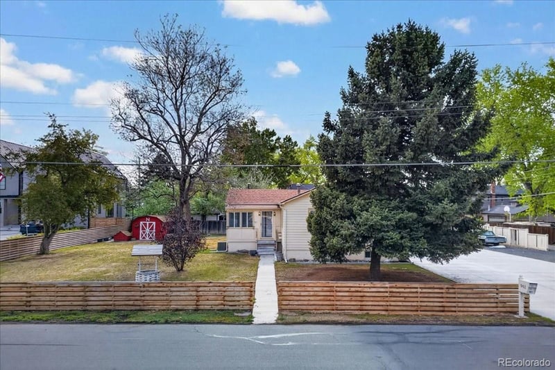 961 Kendall St, Lakewood, CO 80214